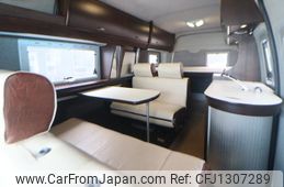 toyota hiace-van 2010 GOO_JP_700080439730250619002