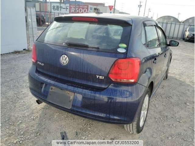 volkswagen polo 2013 -VOLKSWAGEN--VW Polo DBA-6RCBZ--WVWZZZ6RZEU011850---VOLKSWAGEN--VW Polo DBA-6RCBZ--WVWZZZ6RZEU011850- image 2