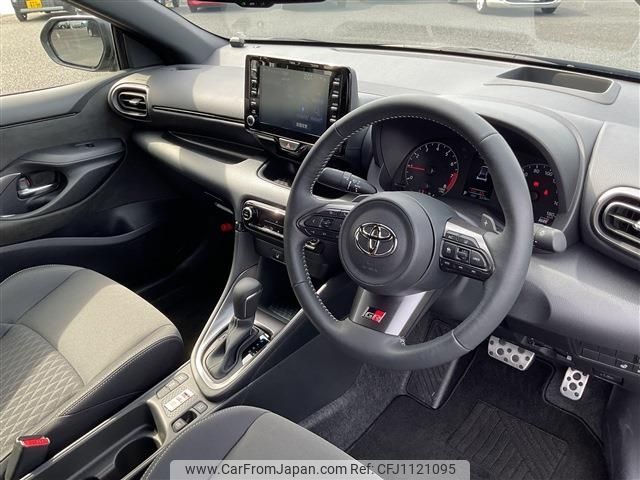 toyota yaris 2023 -TOYOTA--Yaris 5BA-MXPA12--MXPA12-0005408---TOYOTA--Yaris 5BA-MXPA12--MXPA12-0005408- image 2