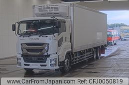 isuzu giga 2017 -ISUZU--Giga CYY77BY-7000110---ISUZU--Giga CYY77BY-7000110-