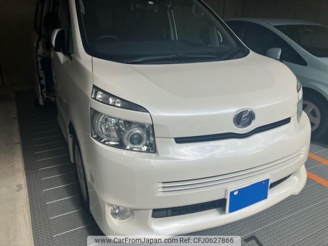 toyota voxy 2010 -TOYOTA--Voxy DBA-ZRR70W--ZRR70-0288508---TOYOTA--Voxy DBA-ZRR70W--ZRR70-0288508- image 1