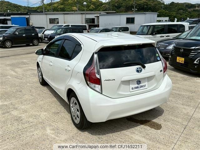 toyota aqua 2016 CFJ1652211 image 2