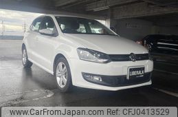 volkswagen polo 2014 -VOLKSWAGEN--VW Polo DBA-6RCBZ--WVWZZZ6RZEU036990---VOLKSWAGEN--VW Polo DBA-6RCBZ--WVWZZZ6RZEU036990-