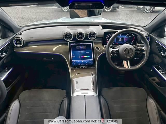 mercedes-benz c-class 2022 CFJ1823042 image 2