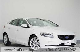 volvo v40 2013 CFJ1664992