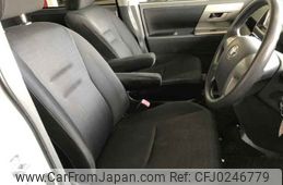 toyota voxy 2007 NIKYO_YZ63473