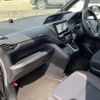 toyota voxy 2018 quick_quick_DBA-ZRR80G_ZRR80-0477918 image 18