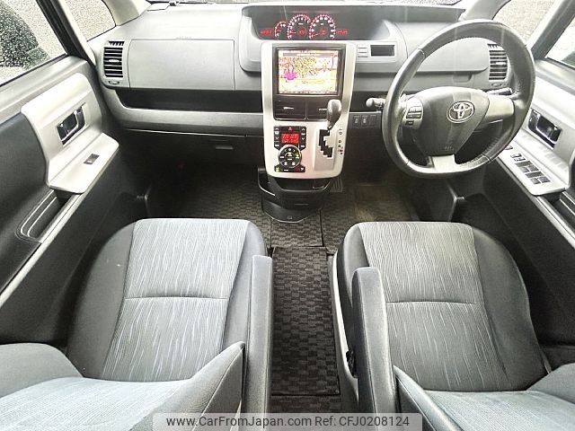 toyota voxy 2011 -TOYOTA--Voxy DBA-ZRR70W--ZRR70-0441077---TOYOTA--Voxy DBA-ZRR70W--ZRR70-0441077- image 2