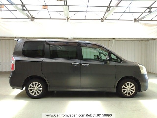 toyota noah 2009 ENHANCEAUTO_1_ea287264 image 2