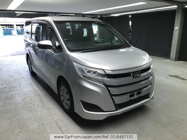 toyota noah 2017 -TOYOTA--Noah DBA-ZRR80G---0358995---TOYOTA--Noah DBA-ZRR80G---0358995- image 1