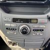 toyota voxy 2006 CFJ1855473 image 12