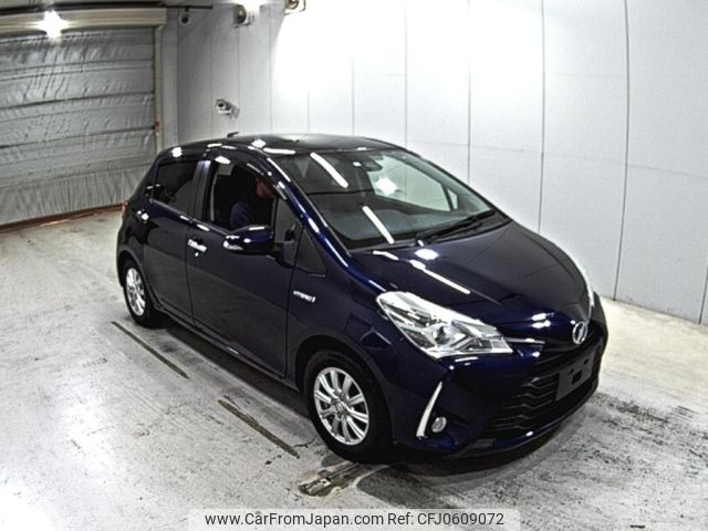 toyota vitz 2018 -TOYOTA--Vitz NHP130-2031126---TOYOTA--Vitz NHP130-2031126- image 1