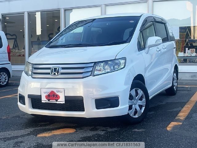 honda freed-spike 2013 CFJ1831563 image 1