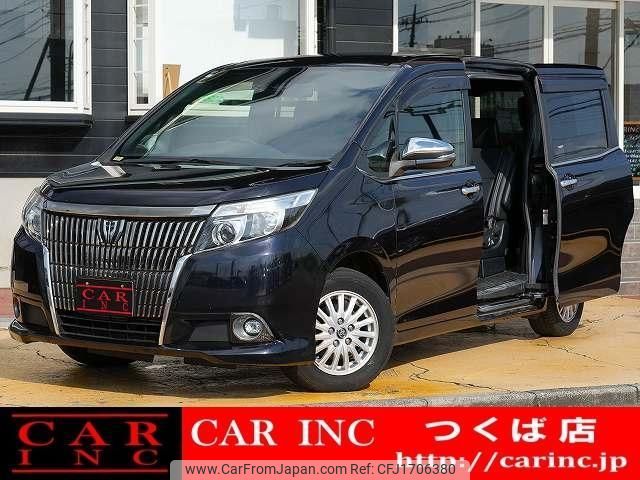 toyota esquire 2017 CFJ1706380 image 1