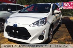 toyota aqua 2015 -TOYOTA--AQUA NHP10--6450211---TOYOTA--AQUA NHP10--6450211-