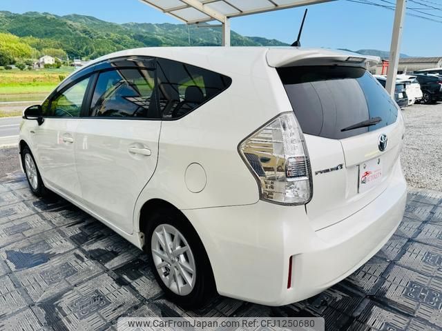 toyota prius-α 2013 quick_quick_DAA-ZVW41W_ZVW41-3293070 image 2