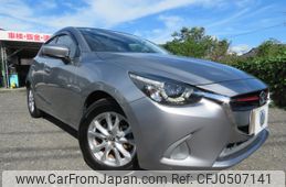 mazda demio 2015 KF00222