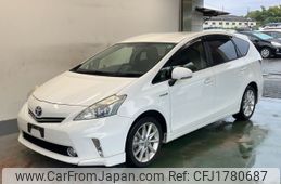 toyota prius-α 2013 CFJ1780687