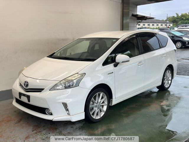 toyota prius-α 2013 CFJ1780687 image 1