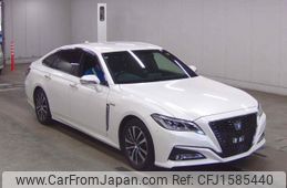 toyota crown-hybrid 2019 CFJ1585440