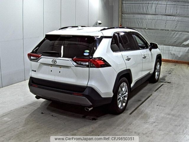 toyota rav4 2019 -TOYOTA--RAV4 MXAA54--MXAA54-5002915---TOYOTA--RAV4 MXAA54--MXAA54-5002915- image 2