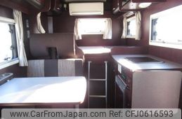 toyota camroad 2018 GOO_JP_700056143030241228003