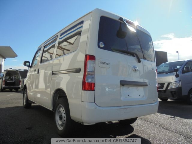 toyota townace-van 2021 CFJ1854747 image 2