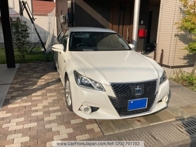 toyota crown 2013 CFJ1791702 image 2