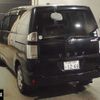 toyota voxy 2005 TE1868 image 1