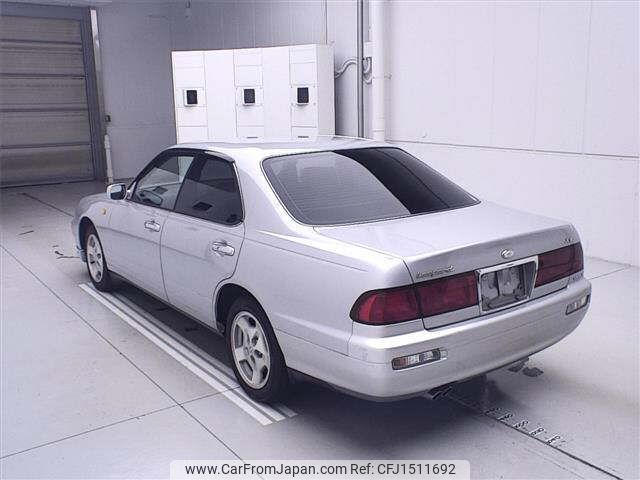nissan leopard 1997 CFJ1511692 image 2