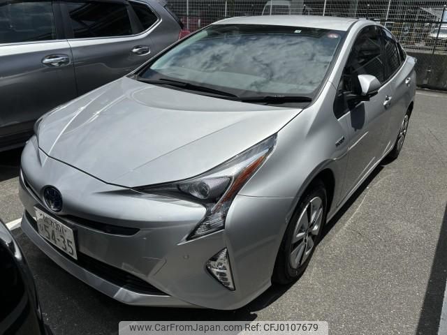 toyota prius 2018 quick_quick_DAA-ZVW51_ZVW51-8043294 image 1