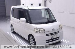 daihatsu tanto 2010 CFJ1580284