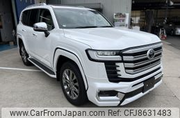 toyota-land-cruiser-2022-88683-car_47bb4f0c-3de6-4559-8883-9bb1b88b97ed