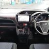 toyota voxy 2015 CFJ1850901 image 2