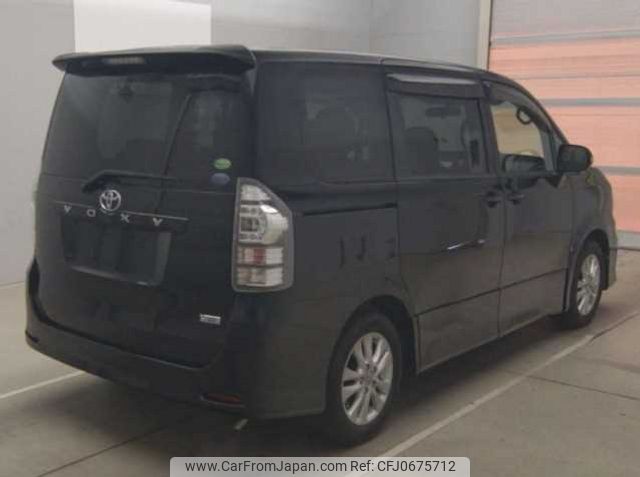 toyota voxy 2012 504928-250123133100 image 1