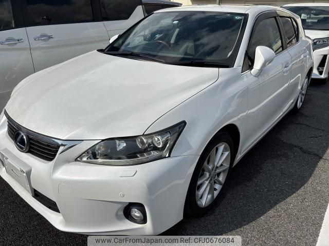 lexus ct 2012 quick_quick_DAA-ZWA10_ZWA10-2095208 image 1