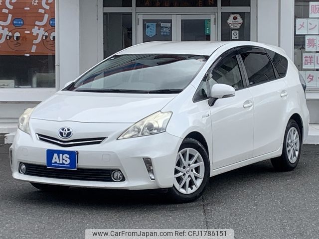 toyota prius-α 2013 CFJ1786151 image 1
