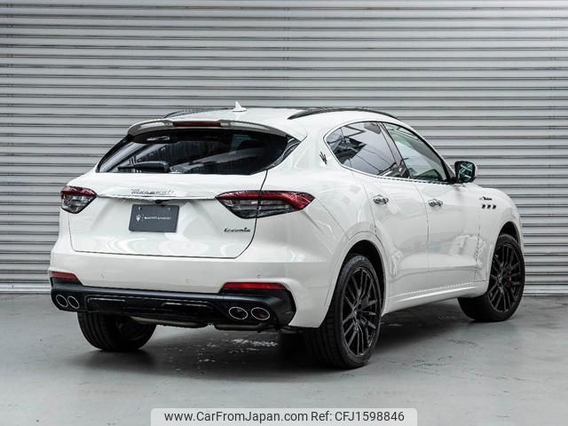 maserati levante 2022 CFJ1598846 image 2