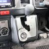 toyota hiace-van 2017 GOO_JP_700030304130250430003 image 79
