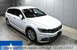 volkswagen passat-variant 2017 -VOLKSWAGEN--VW Passat Variant 3CCHH--WVWZZZ3CZHE099185---VOLKSWAGEN--VW Passat Variant 3CCHH--WVWZZZ3CZHE099185-