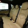 porsche cayenne 2015 quick_quick_ABA-92ACEY_WP1ZZZ92ZGKA09346 image 17