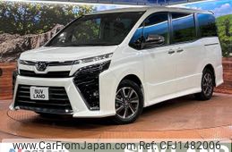 toyota voxy 2018 CFJ1482006