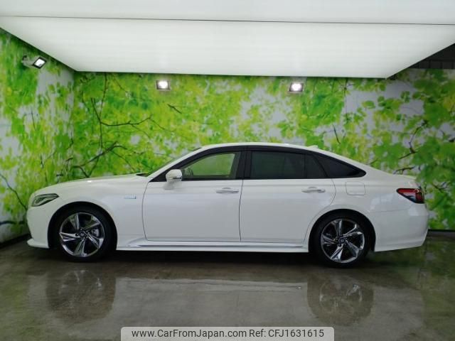 toyota crown-hybrid 2018 CFJ1631615 image 2