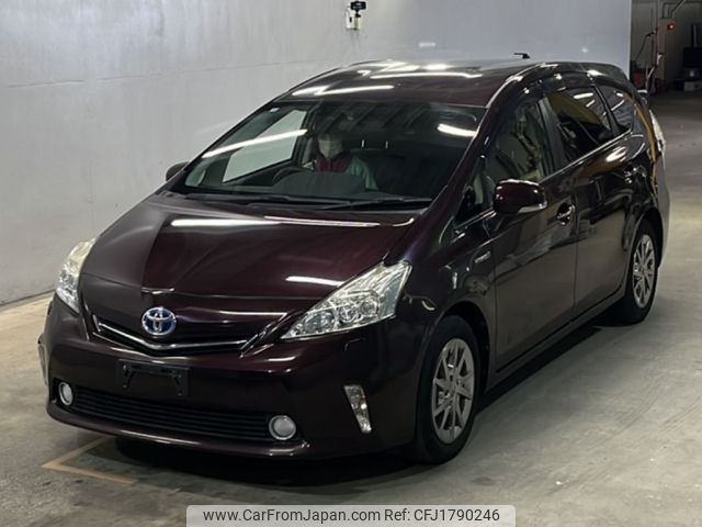 toyota prius-α 2014 CFJ1790246 image 1