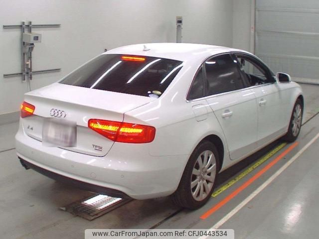 audi a4 2015 quick_quick_DBA-8KCDNF_WAUZZZ8K4FA025819 image 2