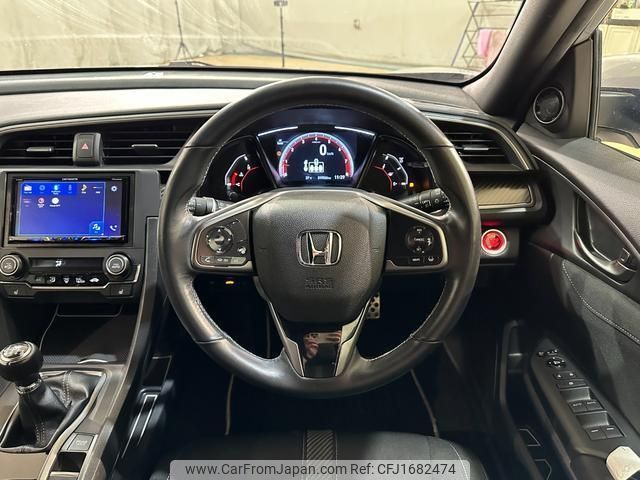 honda civic 2019 CFJ1682474 image 2