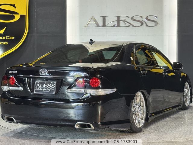 toyota crown-athlete-series 2010 CFJ1733901 image 2