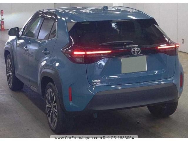 toyota yaris-cross 2021 CFJ1833064 image 2