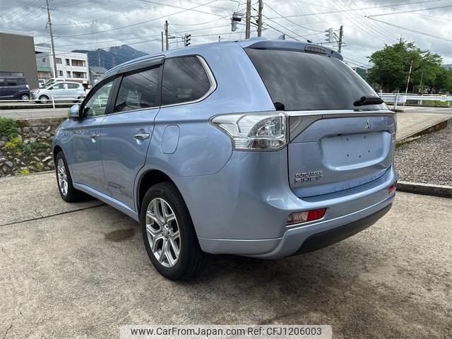 mitsubishi outlander-phev 2014 -MITSUBISHI--Outlander PHEV GG2W--0100728---MITSUBISHI--Outlander PHEV GG2W--0100728- image 2