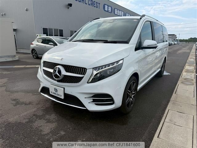 mercedes-benz v-class 2023 CFJ1841600 image 2